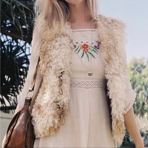 BNWT Chasing Unicorns Amelia Dress Size Small in Buttermilk  🥰✨